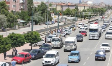 Konya'da trafiğe kayıtlı araç sayısı 844 bin 889'a ulaştı