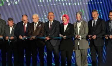 Bakanı Göktaş, Konya'da DOSD Meram'ın açılışına katıldı