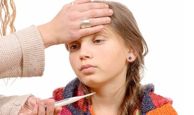 'Mevsim geçişlerindendir, geçer' demeyin, depresyona sürüklüyor!