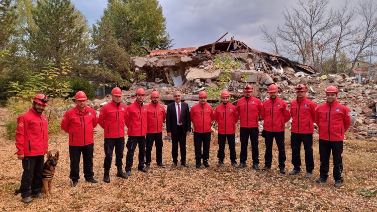 ILGIN BELEDİYESİ ARAMA KURTARMA EKİPLERİ  TATBİKATLARA DEVAM EDİYOR