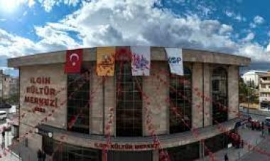 Başkan Altay, Ilgın Kültür  Merkezi'nin açılışını yaptı