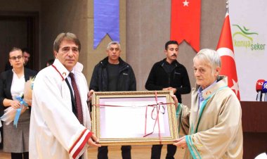Kırım Tatar Halkının Milli Lideri  Kırımoğlu’na  fahri doktora verildi