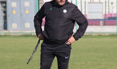 1922 Konyaspor’da teknik direktör Bekir Mehtap istifa etti