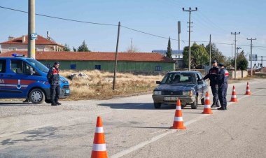 Kulu’da jandarma ekiplerinden asayiş uygulaması