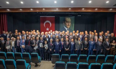 İNSANLAR YAŞARKEN DE ANILIYOR!