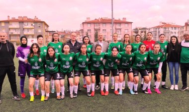 Konya İY. ilk devreyi 5 puanla tamamladı