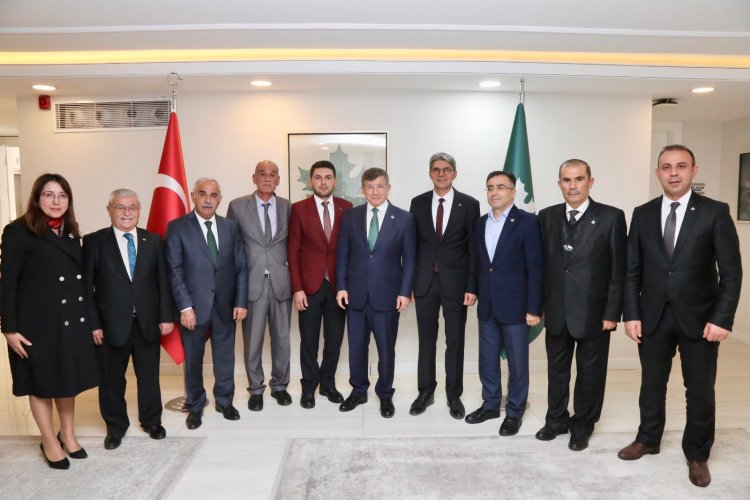 Gelecek Partisi Emirgazi Belediye Başkan Adayı Veteriner Hekim Sezer Yaşa Oldu.