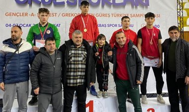 Konyalı güreşçiler okul sporlarında şampiyon