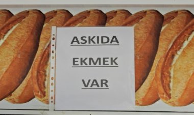 VATANDAŞ ASKIDA EKMEK BEKLİYOR