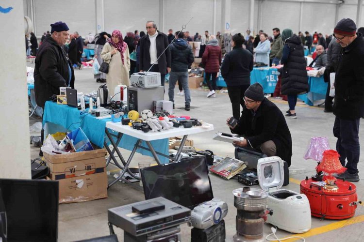 Selçuklu 2.El Pazarı yoğun ilgi görüyor