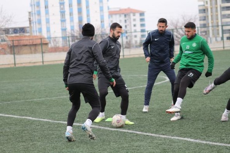 EREĞLİSPOR'DA HEDEF BÜYÜK EREĞLİSPOR, GALİBİYET SERİSİNİ 10 MAÇA ÇIKARMAK İSTİYOR!