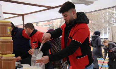 Pazarcılıktan milli sporculuğa yükselen kick  boksçunun hedefi dünya şampiyonluğu