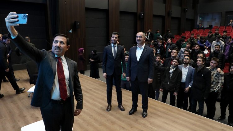 Belediye Başkanı Hasan Kılca Gençlerle Buluştu
