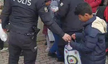 Konya’da polis ekipleri 192 aranan şahsı yakaladı