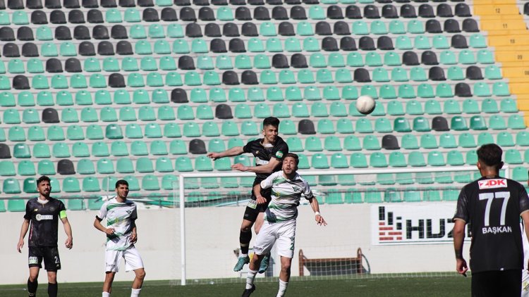 1922 Konyaspor kafaları karıştırdı