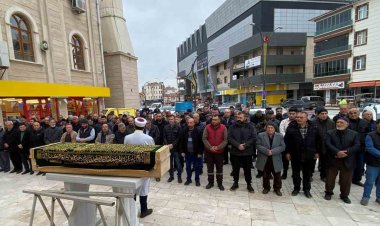 Kulu’nun ilk fotoğrafçısı 96 yaşında hayatını kaybetti