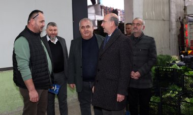 BAŞKAN PEKYATIRMACI ESNAF ZİYARETLERİNİ SÜRDÜRÜYOR     BAŞKAN PEKYATIRMACI: “İSTİŞARELERE BÜYÜK ÖNEM VERİYORUZ”