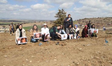 Konya’da cinayete kurban giden kadınlar fidan dikilerek anıldı