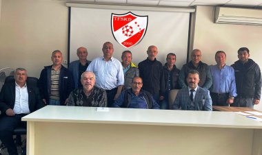 KONYA FUTBOL SAHA KOMİSERLERİ DERNEĞİ’NDE  YENİ BAŞKAN MUAMMER KÜÇÜK OLDU!