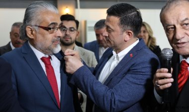 Demokrat Parti'den 600 kişi AK Parti'ye katıldı