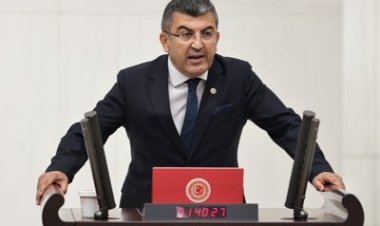 Hasan Ekici: İstiklal Marşı’mızın 103.  Yıldönümünü Kutlarım