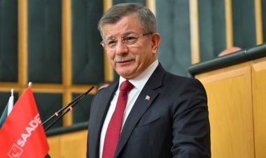 Davutoğlu'ndan hükümete İran tepkisi: Uyan Ankara uyan