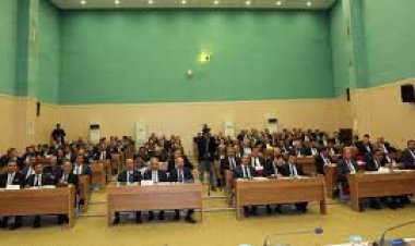 Konya Büyükşehir Meclisi'nin yeni dönem ilk toplantısı Başkan Altay başkanlığında yapıldı