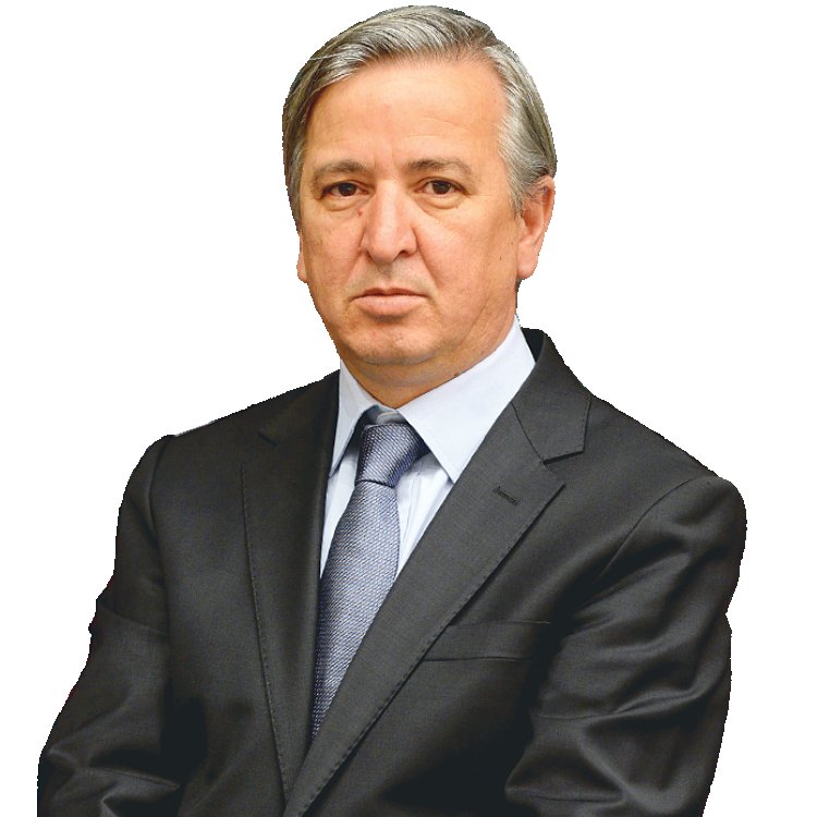 Yeni Şafak yazarından AKP'ye: 'Kanserli hücre hızla kalbe, beyne ilerliyor'