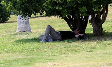 53 yılın en sıcak 9'uncu martı yaşandı