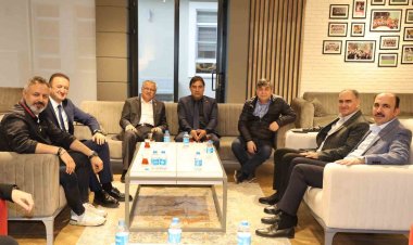 Konyaspor’a, Fenerbahçe maçı öncesi moral ziyareti