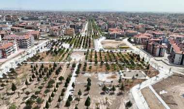 Selçuklu Belediyesi’nden bisiklet şehri Konya’ya yakışır bir park daha  YELDA PARKI’NIN YAPIMI DEVAM EDİYOR