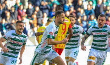 Zorlu lig mücadelesinde  karşılıklı  goller vardı KONYASPOR  PUANINI 41 yaptı