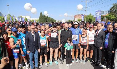 3. Uluslararası Konya Yarı Maratonu büyük bir coşkuyla koşuldu