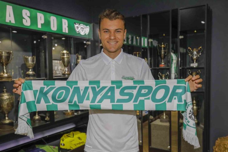 Konyaspor, Erdoğan ile 2 yıllık sözleşme imzaladı.