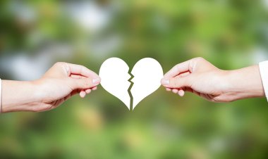 Yargıtay, yeni eşi, vefat eden eşle kıyaslamayı boşanma nedeni saydı