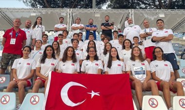 Genç yüzme milli takımı, Avrupa üçüncüsü oldu