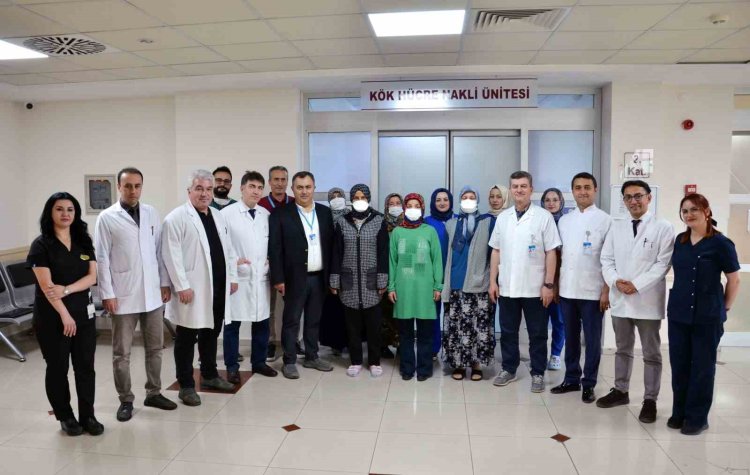 NEÜ Tıp Fakültesi Hastanesinde Bir İlk: Aynı Anda 3 Hastaya Kök Hücre Nakli