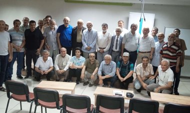 Eğitimci ve 18. Dönem Konya Milletvekili Ziya Ercan Konya Aydınlar Ocağında, vefatının 25. Yılında Musa Topbaş Hoca Efendi’yi anlattı.