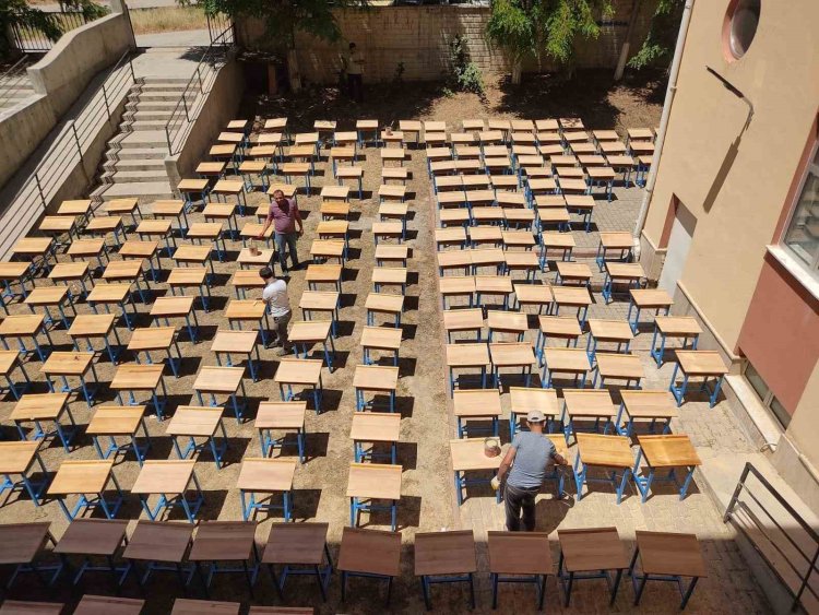 Beyşehir’de Öğretmenlerden Örnek Davranış: Sınıfları Yaz Tatilinde Yenilediler