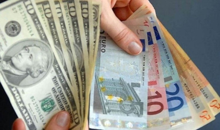 Dolar ve Euro psikolojik eşiği aştı