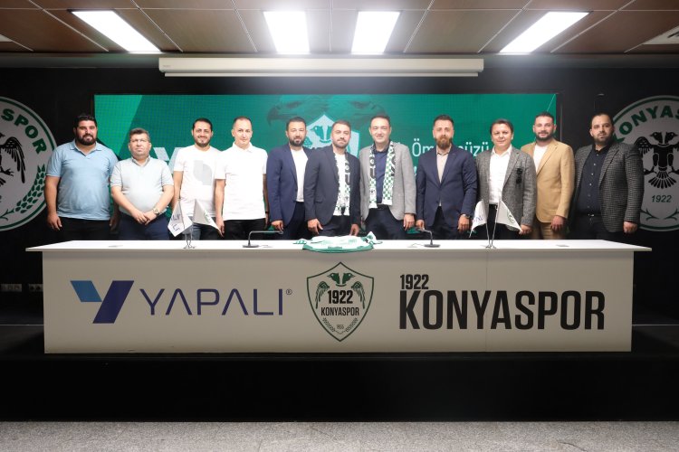 1922 Konyaspor’un yeni isim sponsoru imzayı attı