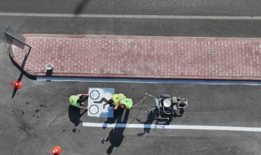 Konya’da bisiklet yollarına bakım  ve boya çalışmaları yapıyor