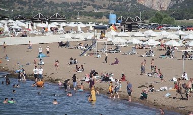 Beyşehir Gölü, Akdeniz ve Ege sahillerini aratmıyor