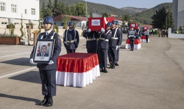 Tunceli'de şehitlerimiz için tören düzenlendi