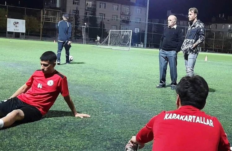 Merkez ve ilçe tüm amatör spor kulüplerimiz davetlidir…  TFF BÖLGE KARMA MİLLİ TAKIM FUTBOLCU SEÇMELERİ