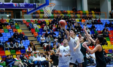 KONYA BÜYÜKŞEHİR TRABZON ÖNÜNDE