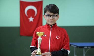 Ali Enes Seren birinci oldu