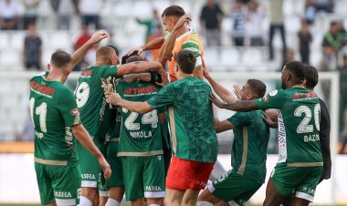 Konyaspor, hız kesmiyor