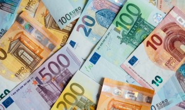 Türkiye sahte dolar krizinin çözümünü  ararken dövizdeki skandal Euro'ya da sıçradı.