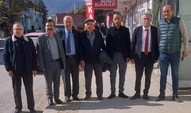 CHP, Akören’de vatandaşların dertlerini dinledi